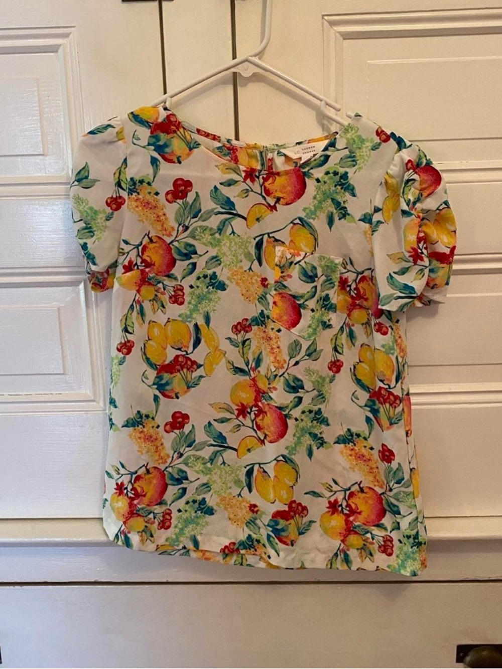LC Lauren Conrad White Fruit & Floral Puff Sleeve Blouse